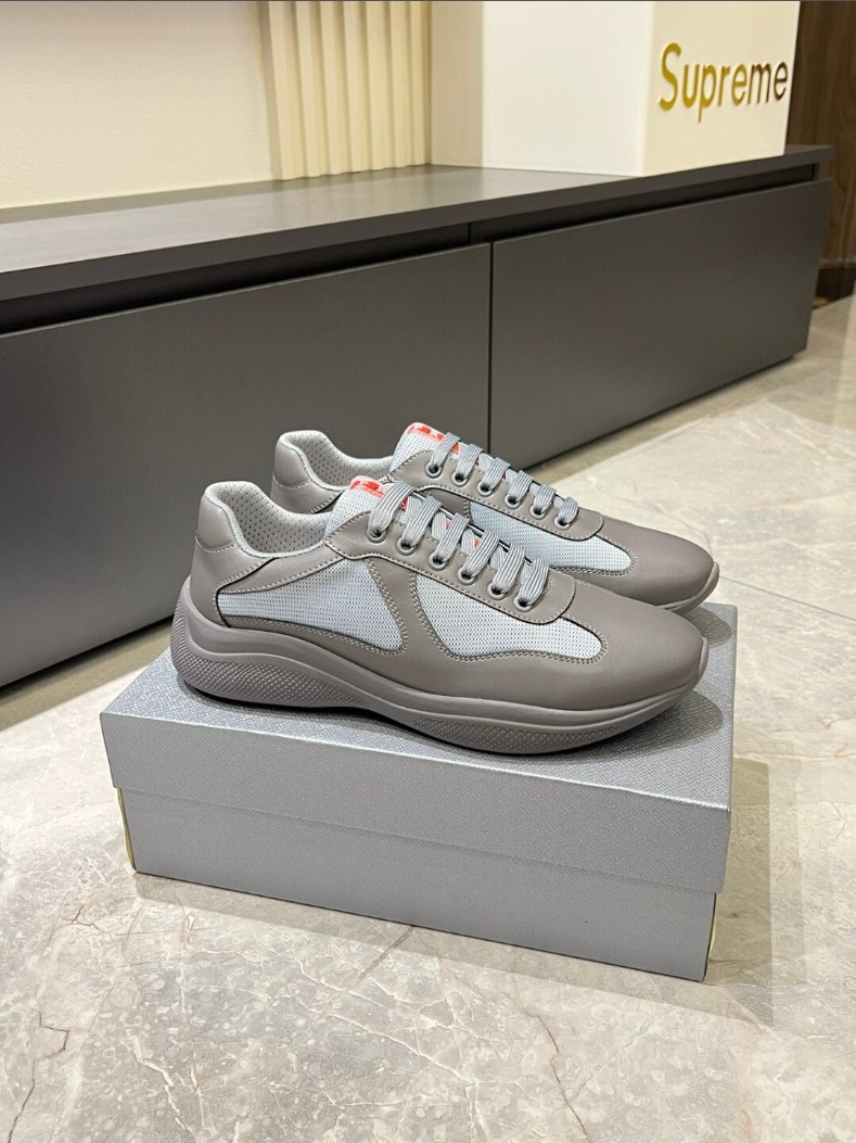 Prada America's Cup Gris